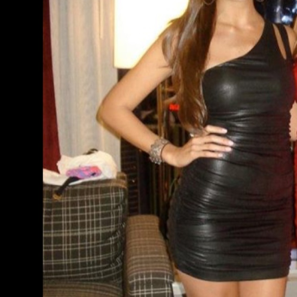 🎉SALE🎉Bebe bodycon dress